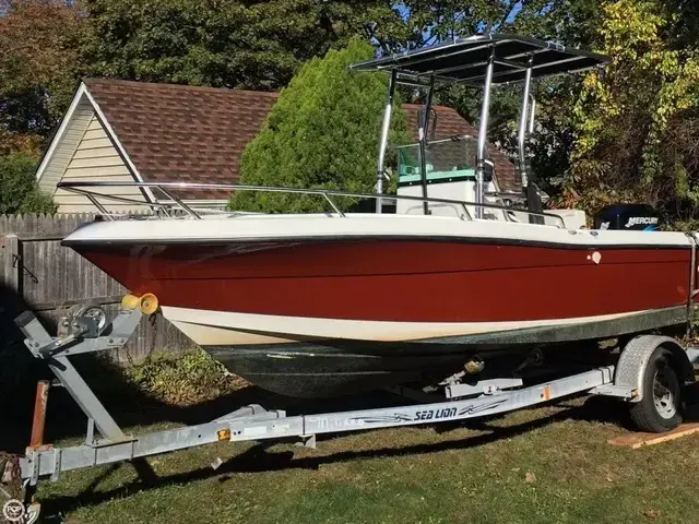 Robalo 1820 Centre Console