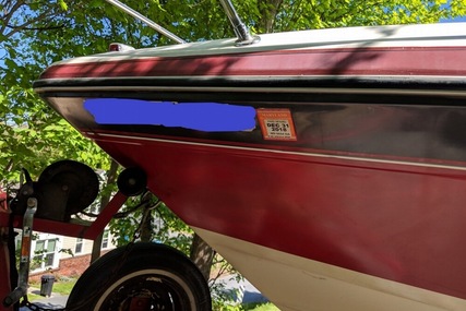 Rinker 230 Festiva