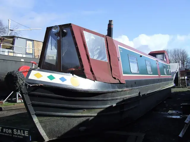 Measham Boats Ltd Traditional Stern Narrowboat