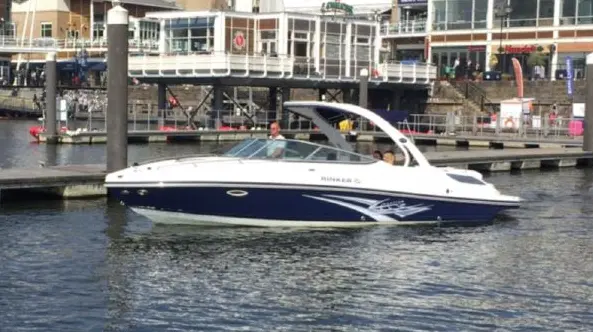 Rinker 276 Captiva