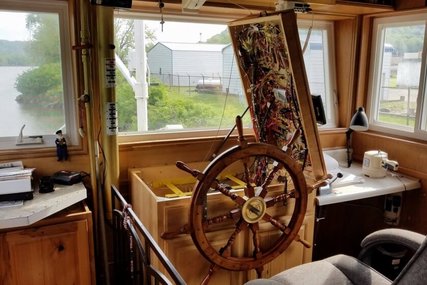 Custom Boats 56' Sternwheeler