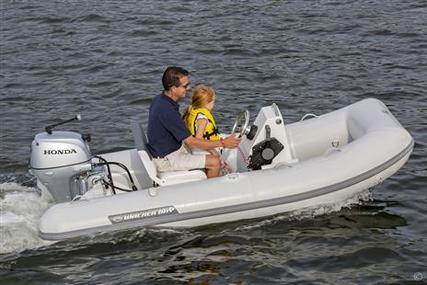 Walker Bay Superlight 310 Deluxe with Ultra Light Console