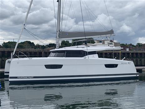 Astrea 42 - Fountaine Pajot