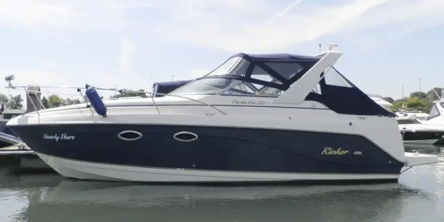 Rinker Fiesta Vee 270