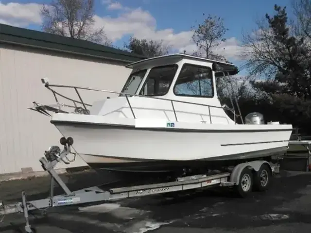 C Hawk 222 Sport Cabin