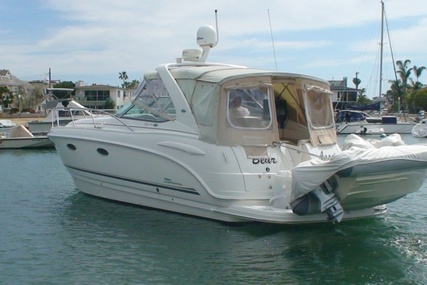 Chaparral 320 Signature