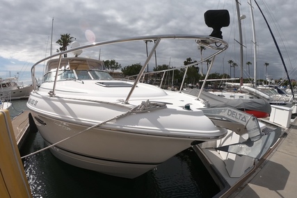 Chaparral 320 Signature