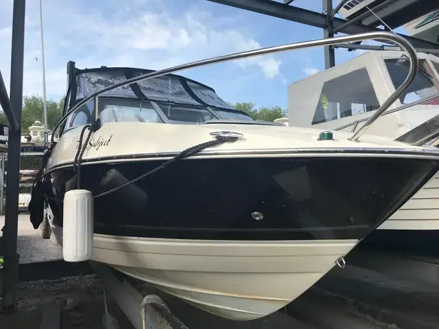 Bayliner 702