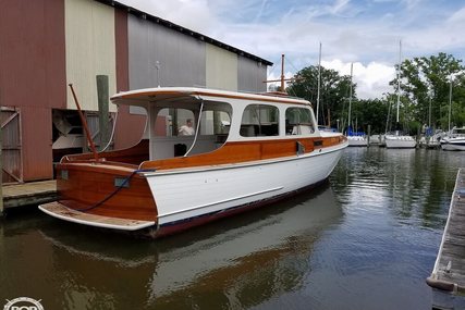 Matthews 38 Cabin Cruiser