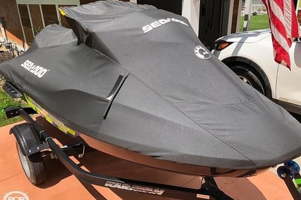 Sea-Doo 230 Wake Pro