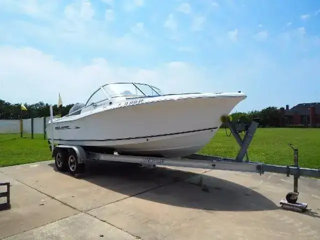 Sea Hunt Escape 207 LE