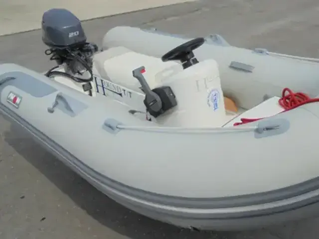 Avon Rover 310 RIB