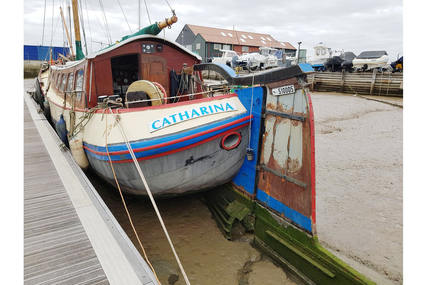 Tjalk 17m Dutch Motor Sailing Barge