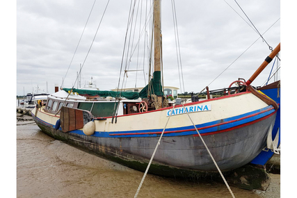 Tjalk 17m Dutch Motor Sailing Barge