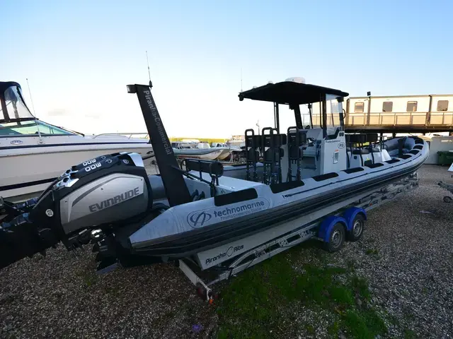 Piranha Techno Marine Rib P10