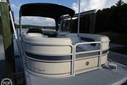 Premier Pontoons Legend 225 PTX