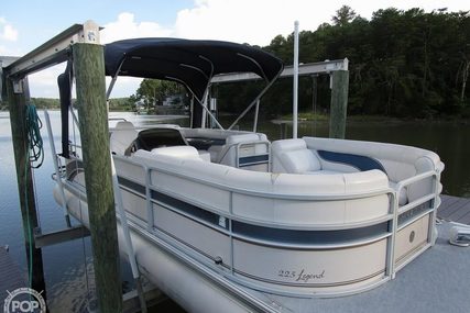 Premier Pontoons Legend 225 PTX