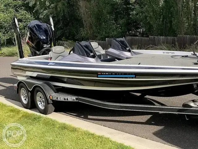 Skeeter ZX250