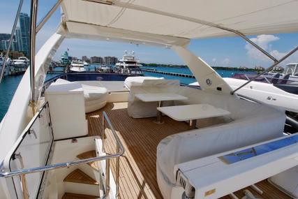 Ferretti Yachts 720 Flybridge