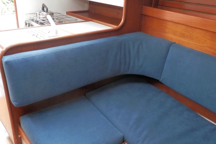 Helmsman Yachts Swede 38