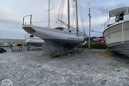 Custom Boats 42 Schooner