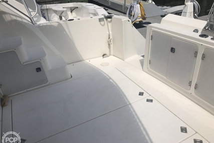 Cruisers 4280 Flybridge Expres