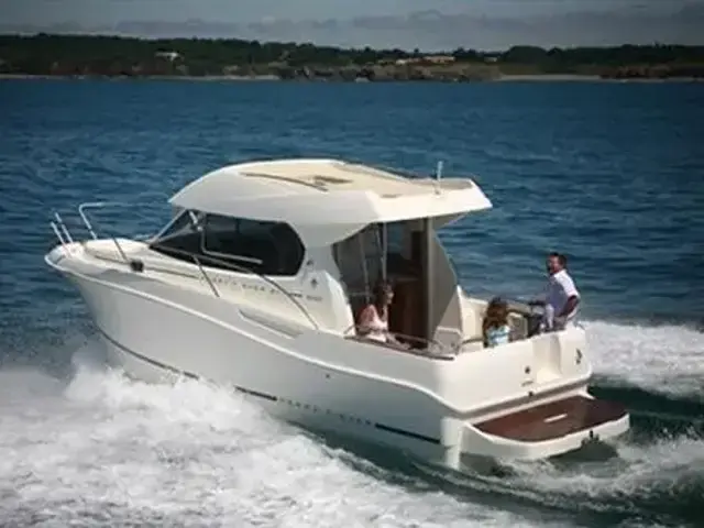 Jeanneau Merry Fisher 815