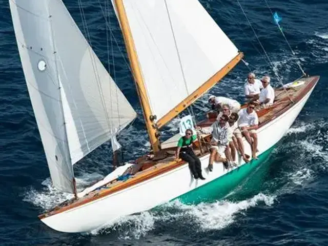 Frank Paine Paine Q Class Sloop