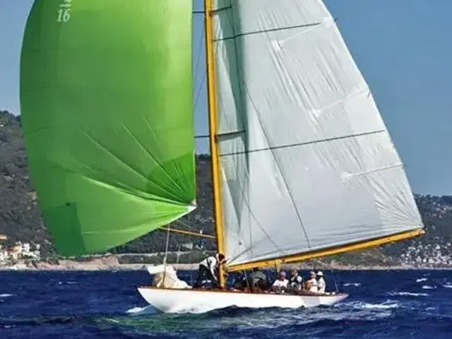 Frank Paine Paine Q Class Sloop