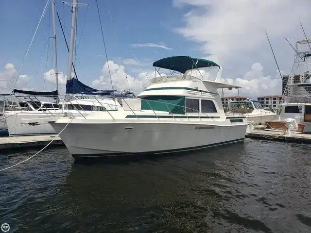 Chris-Craft Catalina 42