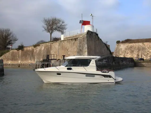 Ocqueteau 815 RANGE CRUISER