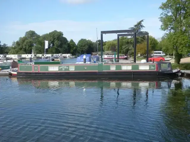 Custom Boats Narrowboat