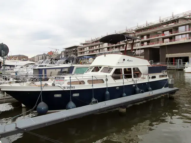 Valkkruiser Boats 1200 Flybridge