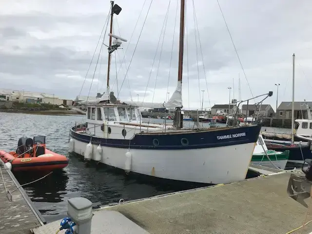 Custom Boats Miller Fifer Motor Sailer