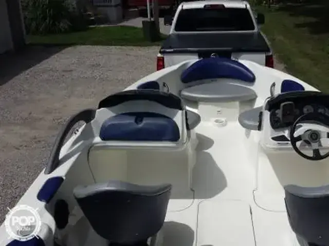 Sea Doo Challenger 2000