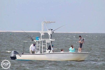 Mako 26 Center Console