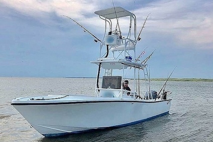 Mako 26 Center Console