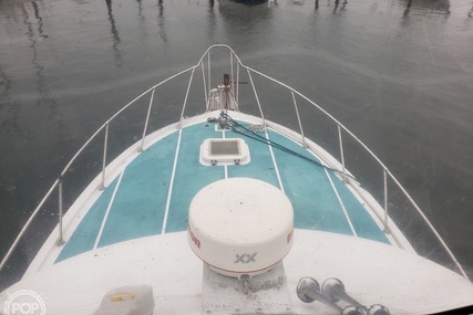 Hatteras 34 Convertible