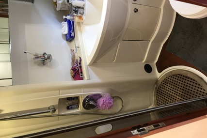 Fairline Phantom 43 Aft Cabin