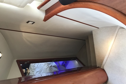 Fairline Phantom 43 Aft Cabin