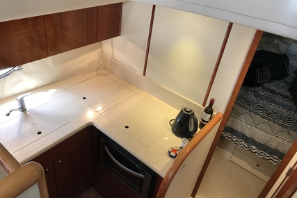 Fairline Phantom 43 Aft Cabin