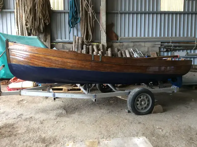 Custom Boats RNSA 14 Sailing dinghy