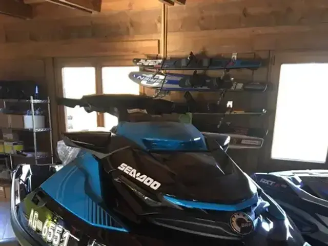 Sea Doo rxt 230