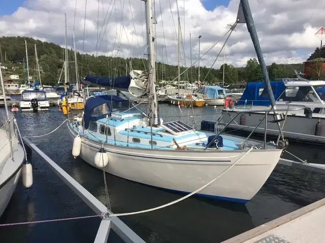 Custom Boats Laurent Giles Vertue II