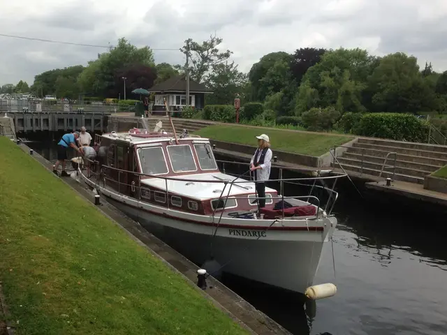 Custom Boats Admiralty Pinnace