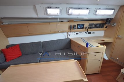 Beneteau First 35