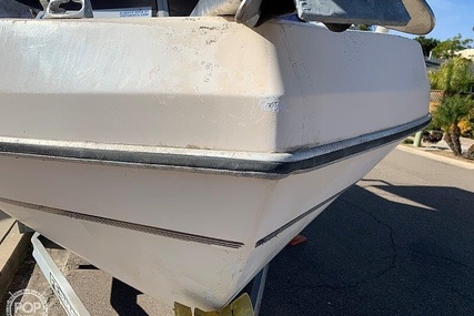 Bayliner 2350 Nisqually