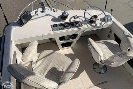 Bayliner 2350 Nisqually