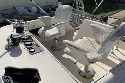 Bayliner 2350 Nisqually