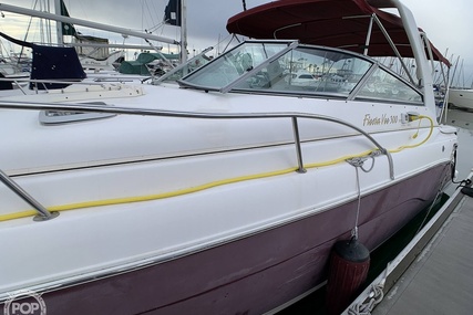 Rinker Fiesta Vee 300